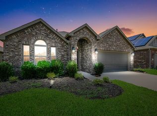2518 Flowing Palm Ln, Fresno, TX 77545