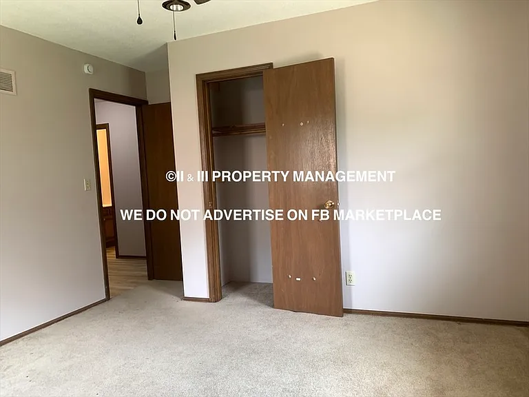 1410 SW Sunset Ave — Photo 8