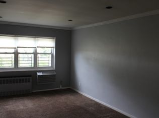 179 Drake Ave APT 2B, New Rochelle, NY 10805