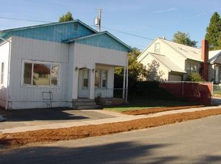 732 Roseway Dr, Klamath Falls, OR 97601