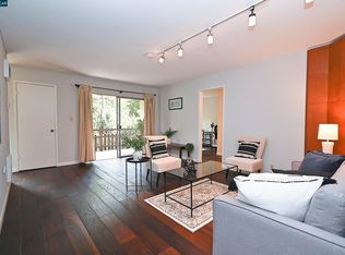 2 Panoramic Way APT 301, Berkeley, CA 94704