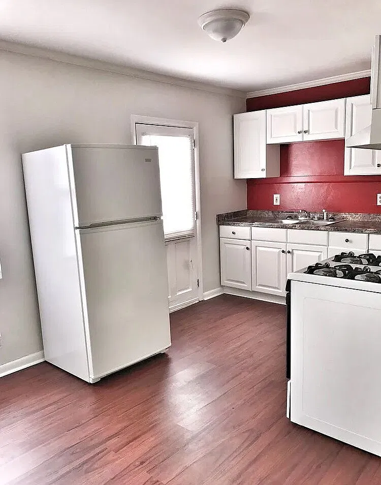2 bed, 1.0 bath, 750 sqft, $1,125 — Photo 3