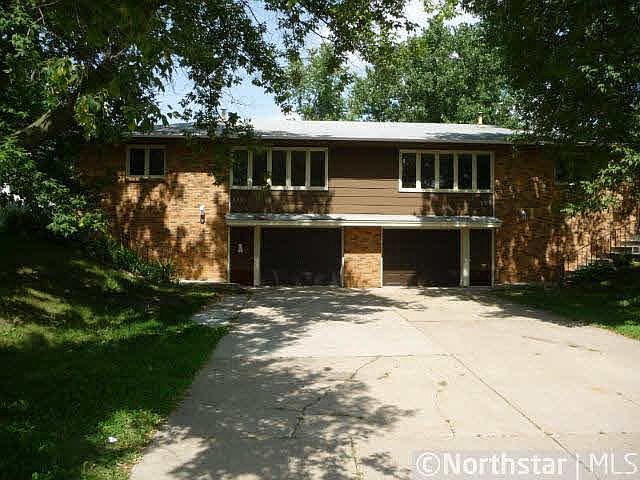 1st image of 108-110 MEADOW S