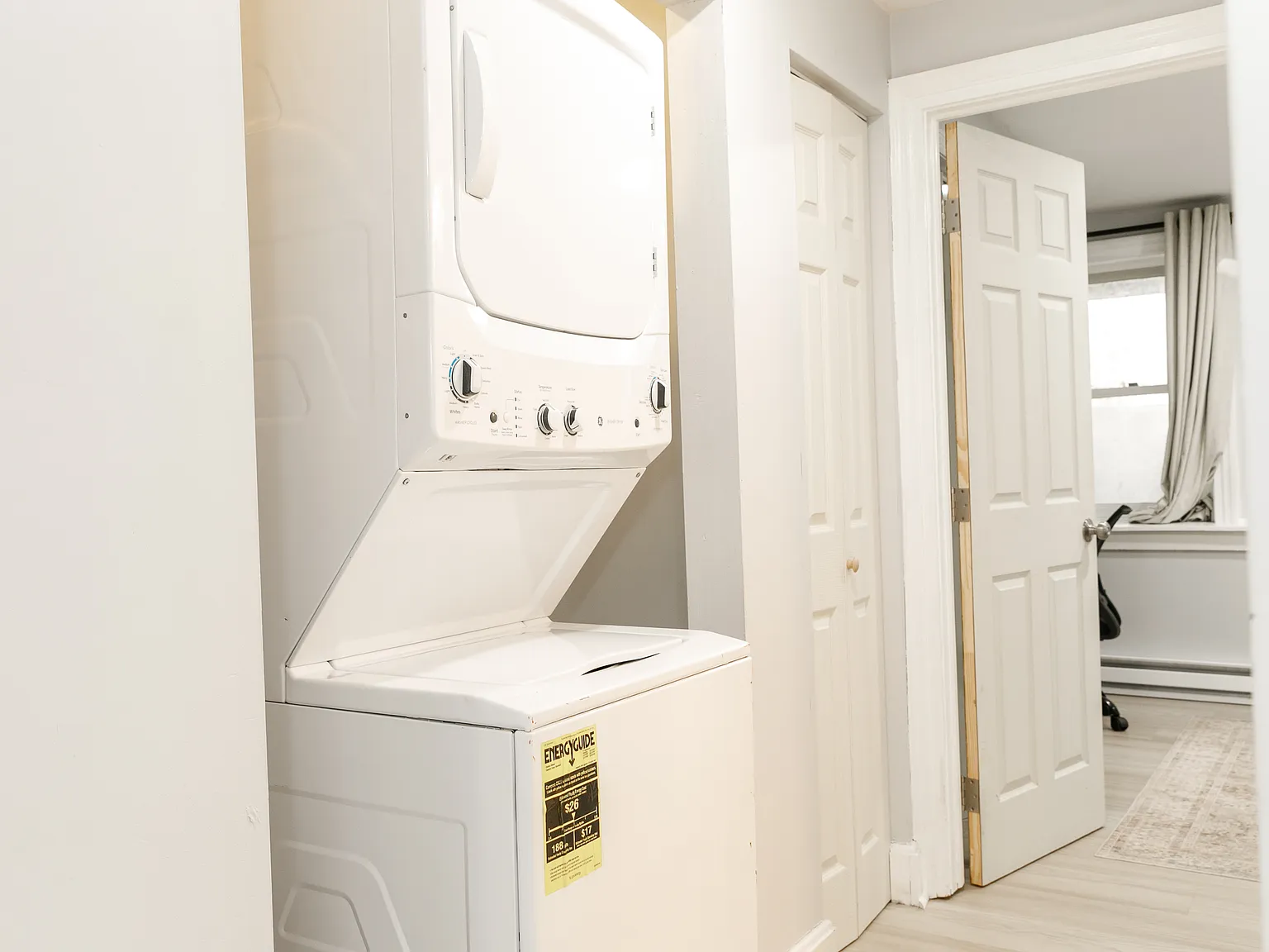 1 bed, $1,950 — Photo 2