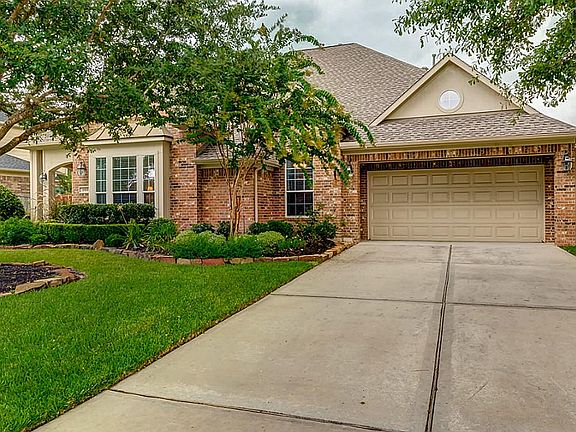 3rd image of 9919 Rollinson Park Dr