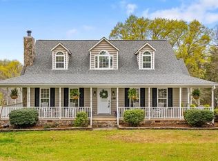 128 Fallen Oak Rd, Greensboro, NC 27455