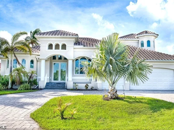 2368 Coral Point Dr, Cape Coral, FL 33990