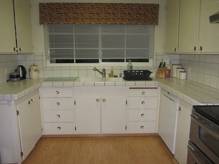 1220 W Mendocino Ave #1 — Photo 4