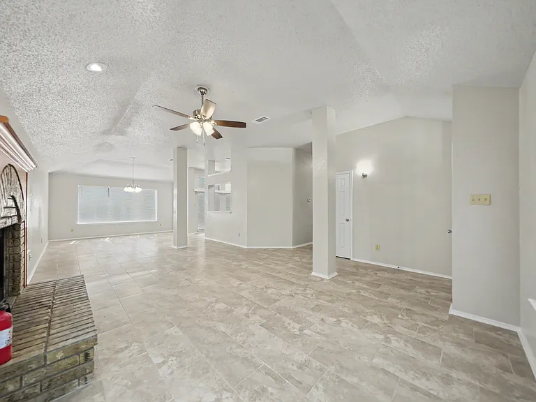 2305 Skipcha Dr — Photo 8