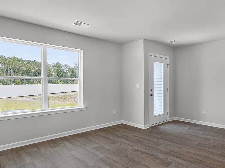 7110 Dunford Rd — Photo 12