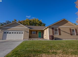 1562 SW Meadow View Dr, Hermiston, OR 97838