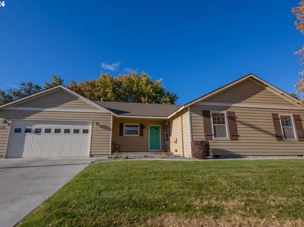 1562 SW Meadow View Dr, Hermiston, OR 97838
