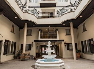 Carriage House, Philadelphia, PA 19130