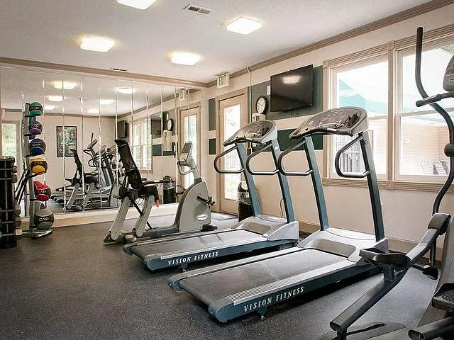 Emory Woods — Photo 11