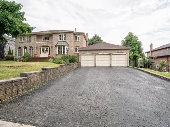 503 Conservation Dr, Brampton, ON L6Z 0C2
