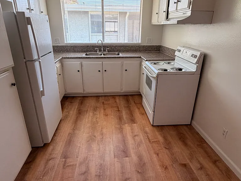 Claraday Apartments LLC — Photo 16