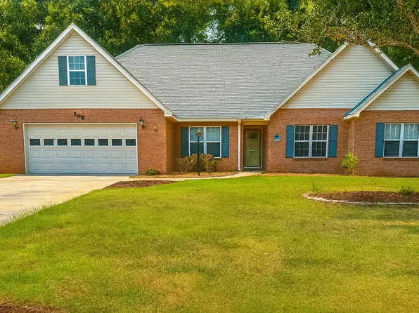 208 Golden Eagle Dr, Kathleen, GA 31047