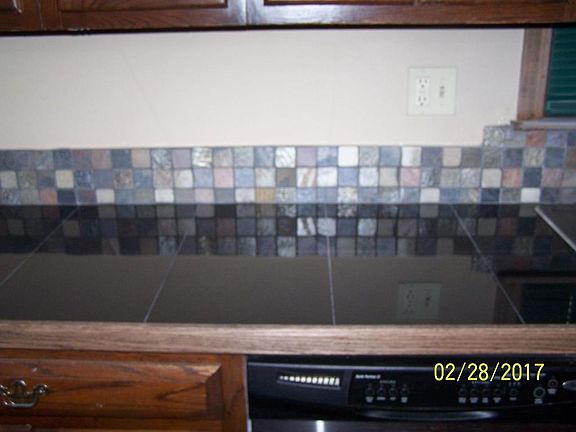 4th image of 1617 W Broadmoor Ln