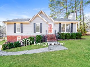 202 Annetta Cir, Trussville, AL 35173