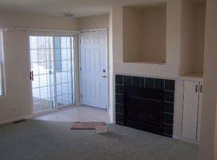 348 Ogden Falls Blvd, Oswego, IL