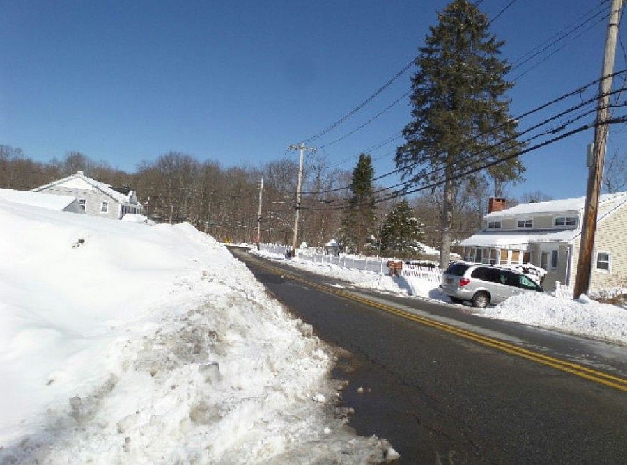 2nd image of 170 Furnace Woods Rd
