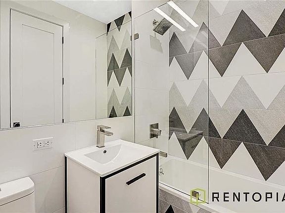 5th image of 245 N 8th St APT 2R