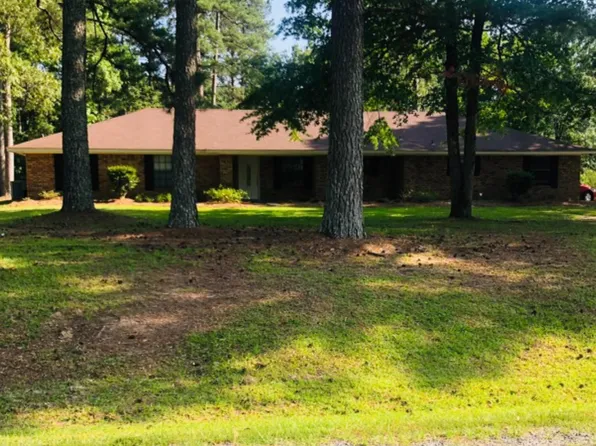 308 Hudson Rd, Farmerville, LA 71241