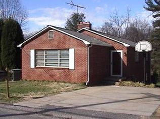 172 W Church St, Mooresville, NC 28166