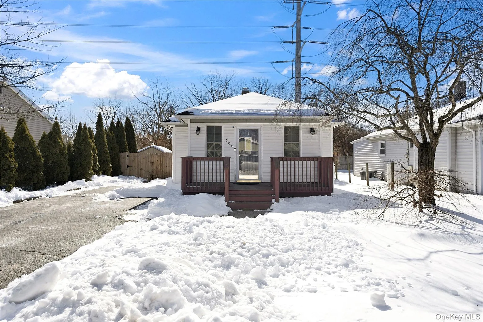 508 Michigan Street photo 1