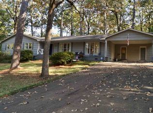 1835 Hillview Dr, Jackson, MS 39211