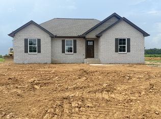 217 Clubbs Rd, Portland, TN 37148