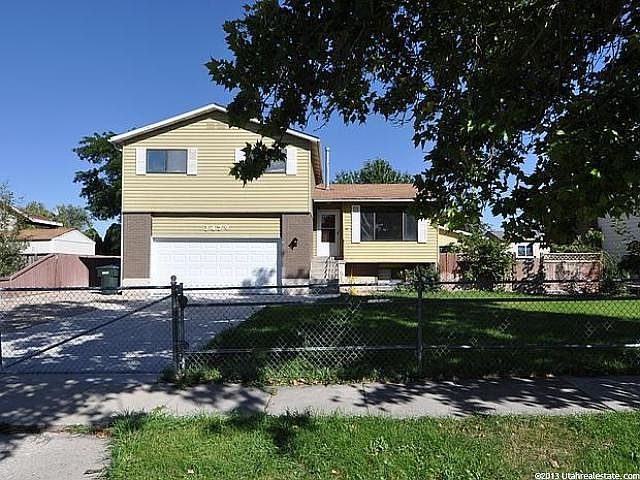 1st image of 3479 S Stanton Dr