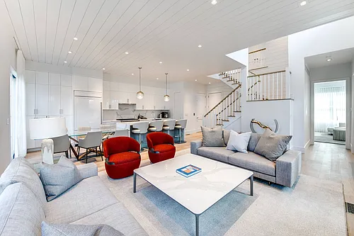 2 Spruce Ct #7A Photo 1
