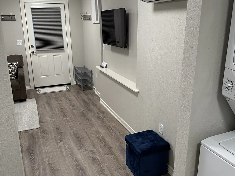 2754 NE Reef Ave — Photo 7