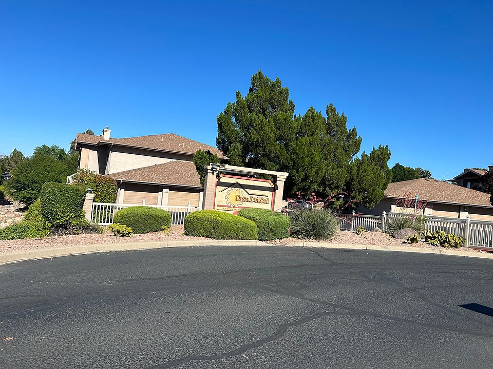 Gated community with Clubhouse, workout center & pool. Central Location.