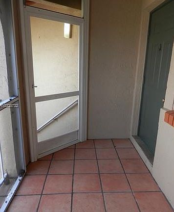 4th image of 401 SW 86th Ave APT 208
