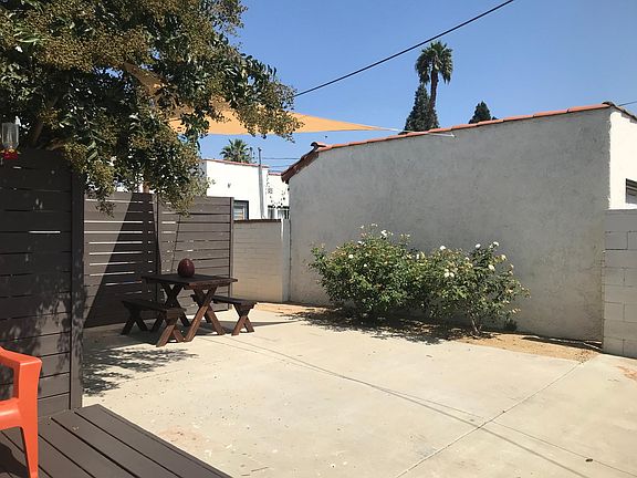 5th image of 3506 W Martin Luther King Jr Blvd #1/2