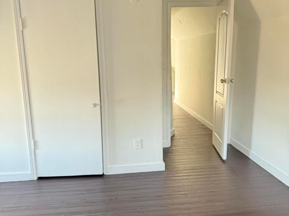 louisville-kentucky-73472682 picture