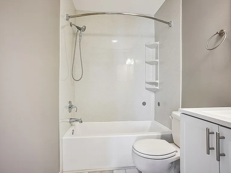 4841 Stoneybrook Blvd — Photo 21