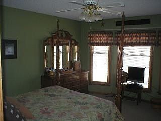 5th image of 202 N 12th St
