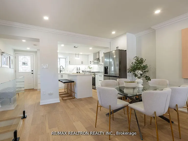 77 Hatherley Rd — Photo 6