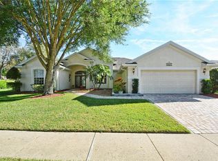 8051 Laurel Ridge Dr, Mount Dora, FL 32757