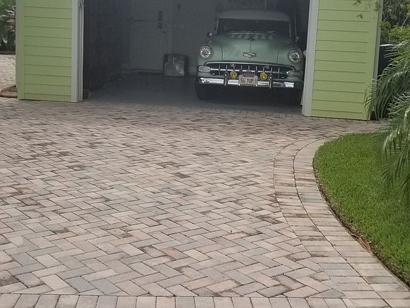 112 sq, foot garage