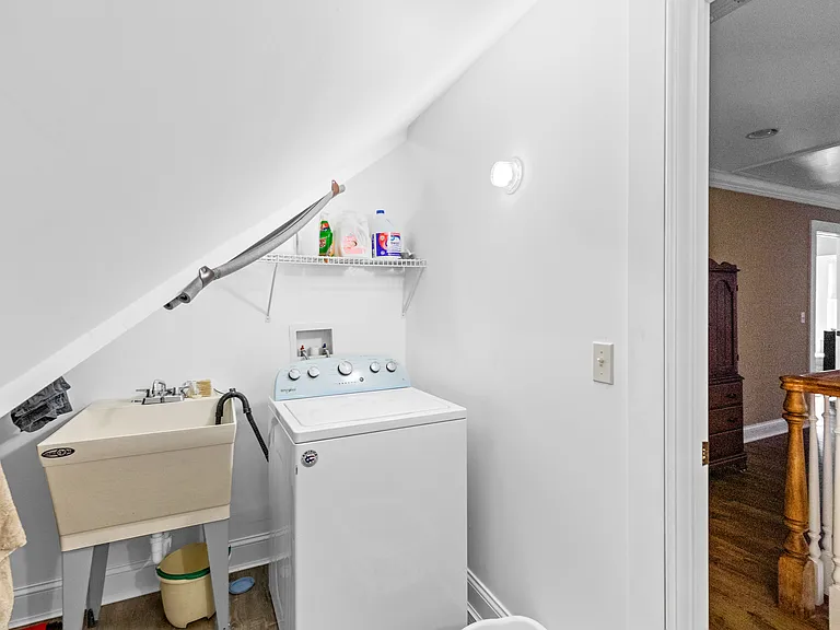 61 Wooleys Dr — Photo 24