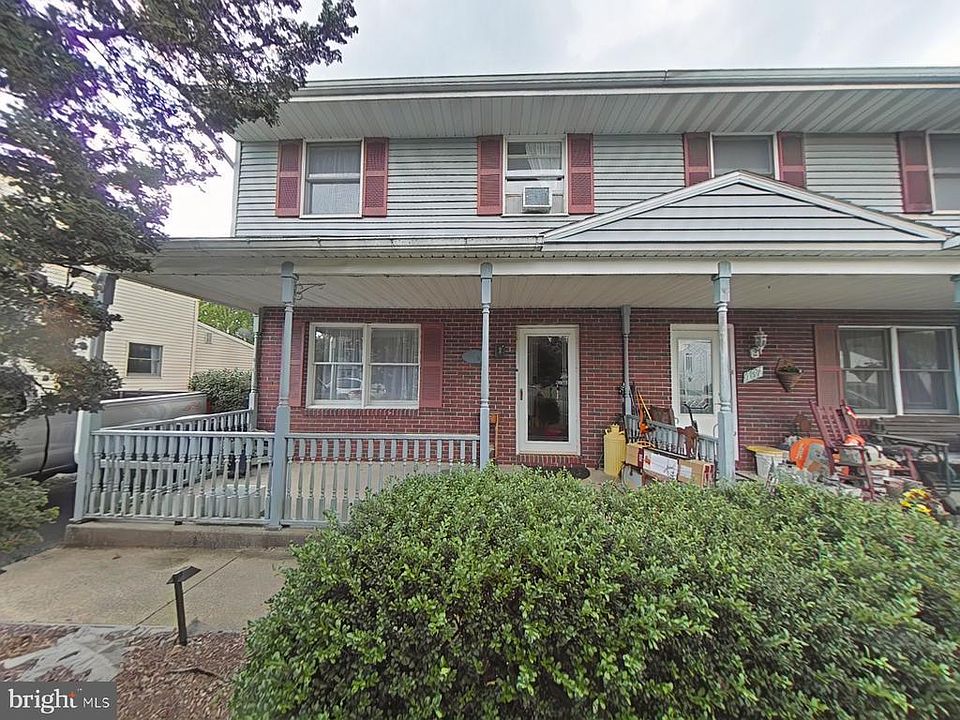 1st image of 439 S Plum St