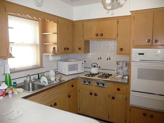3rd image of 5717 W Lawrence Ave APT 1