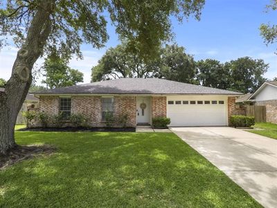 205 Oakwood St, League City, TX, 77573