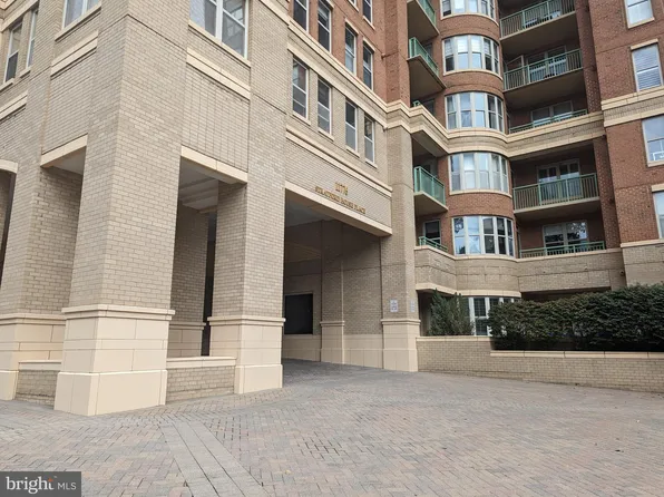 11776 Stratford House Pl APT 508, Reston, VA 20190