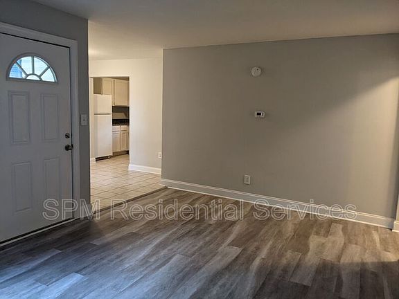2nd image of 103 S Wallace Ave