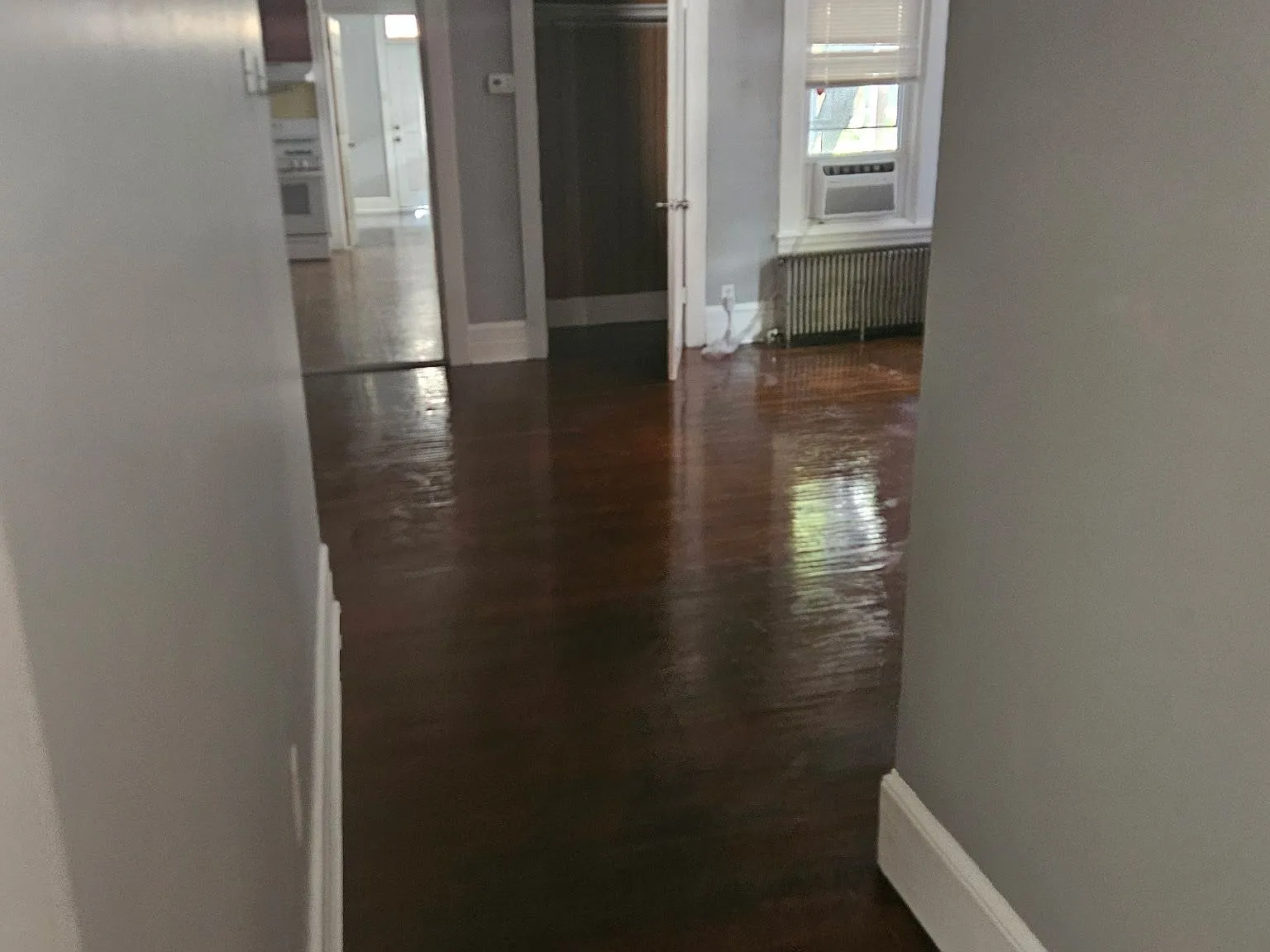 838 E Orange St — Photo 2
